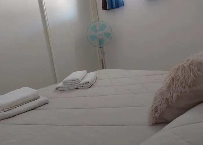 Comodoro Cristianos 601t